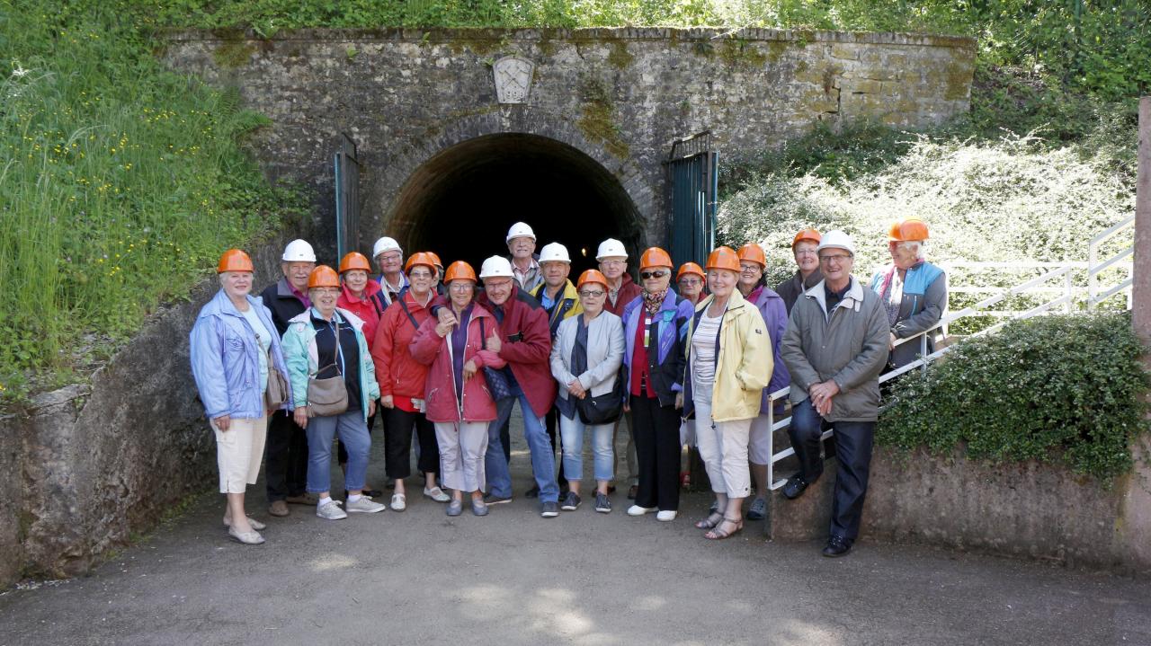 Le groupe à la mine de sel