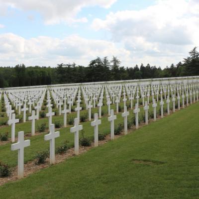 cimetiere douaumont 1700 croix